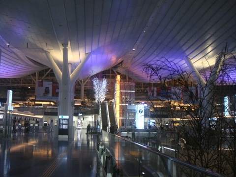 羽田空港で夜明かし（３）　３階フロア
